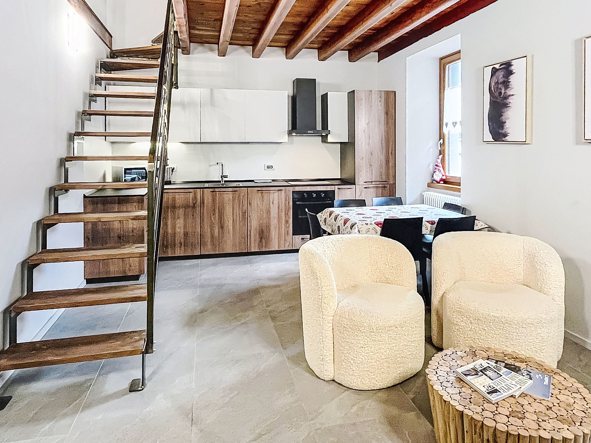 Kitchen / Dining Room