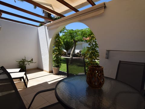 für 4 Personen ca. 40 m² in Maspalomas, Gra