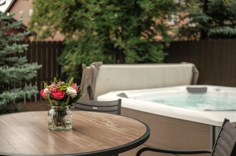 Not your average spa. This is a HOT SPRNGS LUXURY spa features powerful high-jet hydro massage for deep relaxation after a day of adventure, turning every day into a dreamy escape