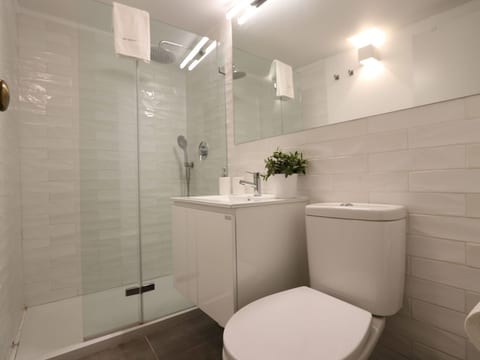 Schicker urbaner Rückzugsort in der Innenstadt, Balkon und Ausblick