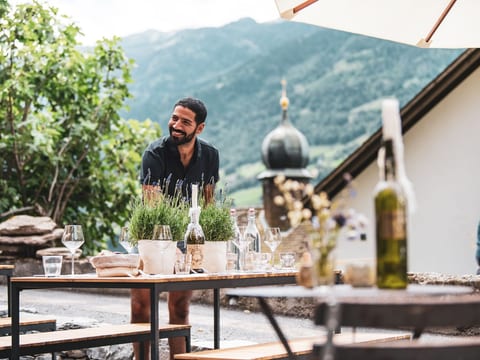 Tremondi Boutique BNB & Restaurant, (Quinten). Regenbogenforelle