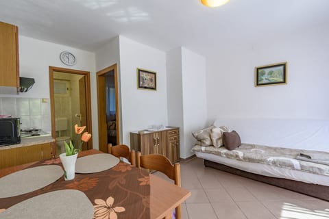 Apartments Tomo - Unit 378841-13