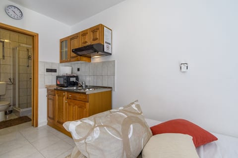 Apartments Tomo - Unit 378842-13