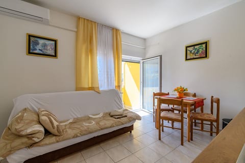 Apartments Tomo - Unit 378846-13