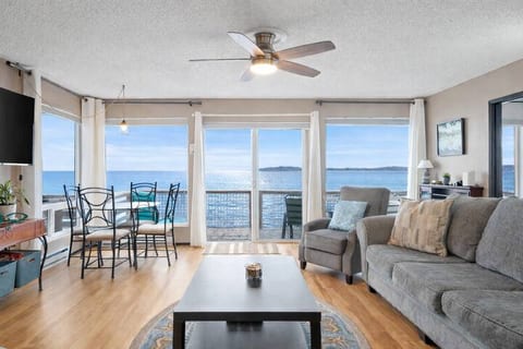 Birch Bay Bungalow