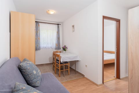 Apartments Ivan - Unit 372705-13