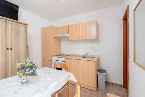 Apartments Ivan - Unit 372706-13