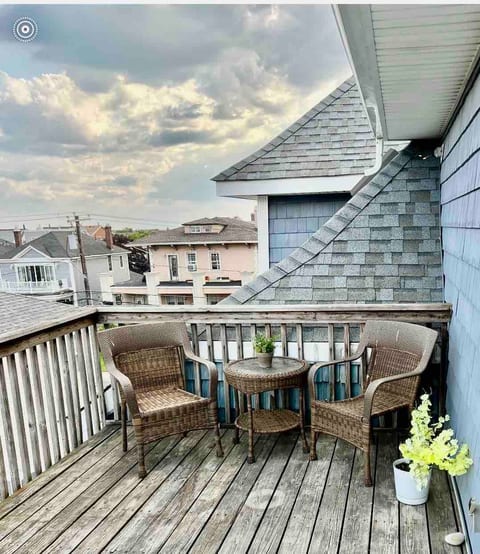 private deck rooftop space 