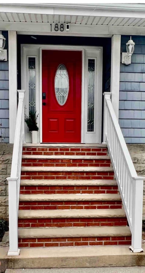 Steps From the Beach Designer Space For 2 image 3