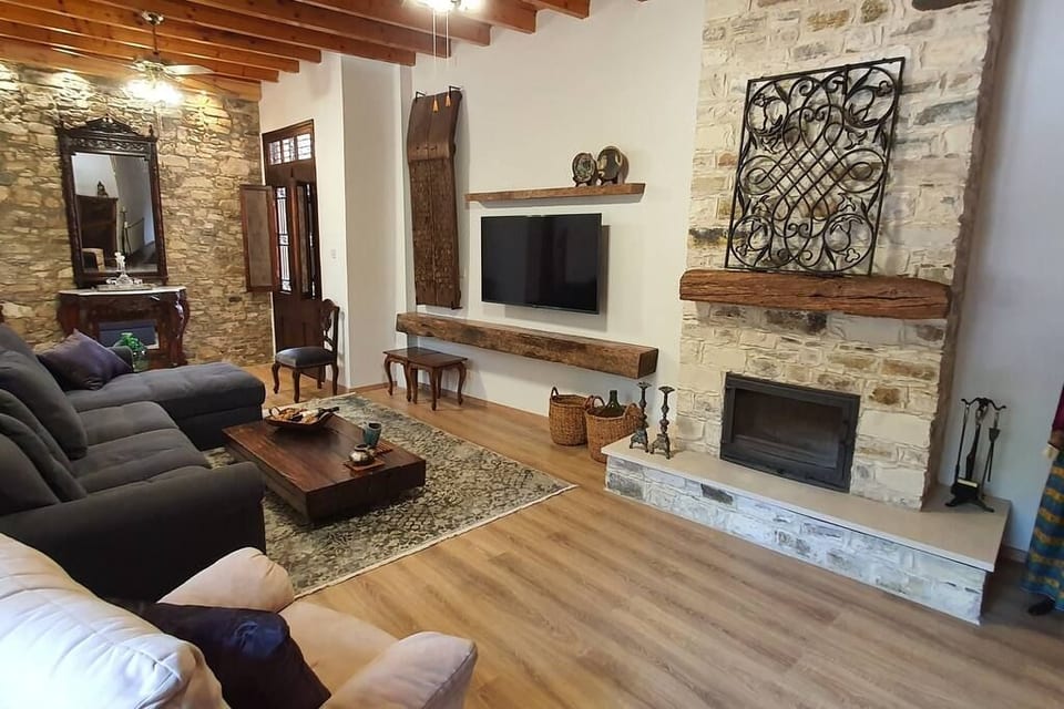 Bougainvillea House Lefkara - Pano Lefkara