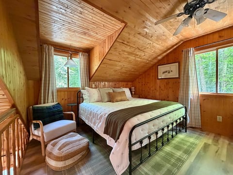 New! Loft Cottage in Northern Door County image 4