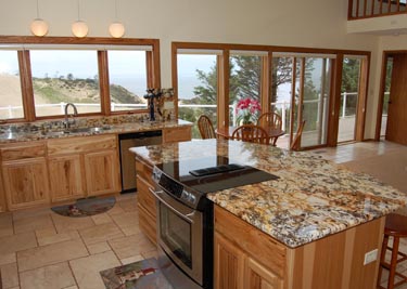 Large Kitchen great for Entertaining