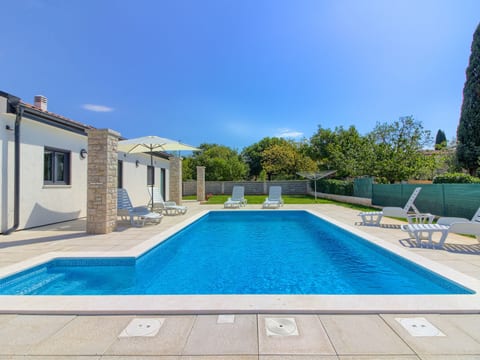 Villa SERENITY
