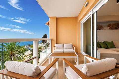 Sea View Apartment with Terrace - Horizon
