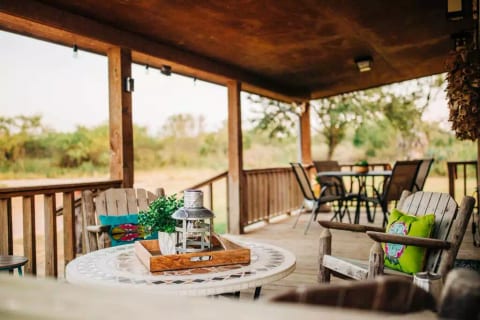 Coffee at dawn never looked so good. And when you are greeted by local deer and jackrabbits...amazing.