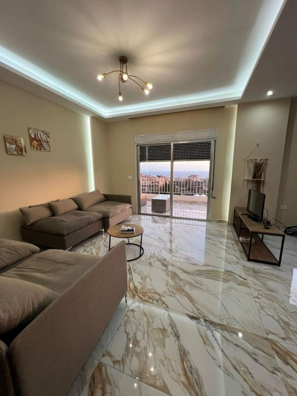 Tabarja's Lovely Seaview Apartment - Tabarja