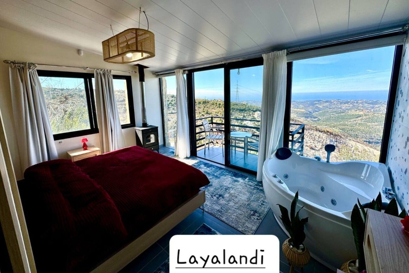 Laylandi, Belle Alali, Batroun with Tub