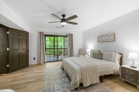 Master Bedroom En-Suite