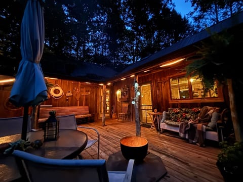 Hillbilly Hip•Historic•River•Private Prime Locale