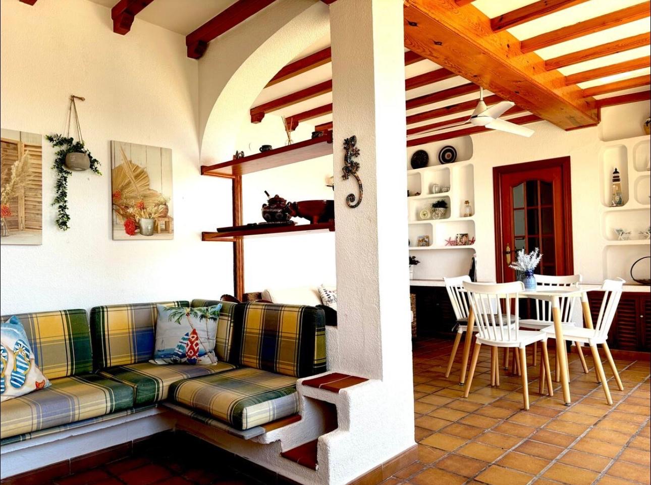 🏖️ Your Mediterranean Getaway in Cullera
