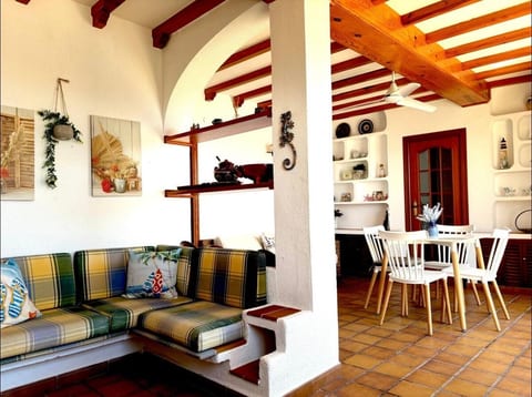 🏖️ Your Mediterranean Getaway in Cullera