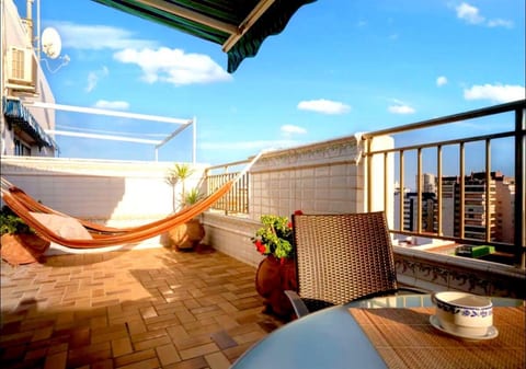 🏖️ Your Mediterranean Getaway in Cullera