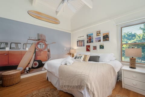 Calm bedroom retreat w/ soft textures, coastal touches & a peaceful, uncluttered feel.