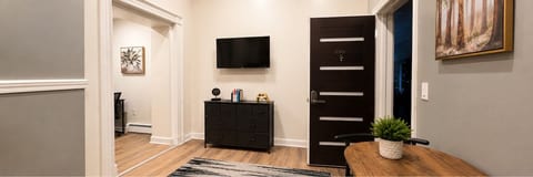 Cozy Budget Room by Wanaque Trails + NYC Access image 4