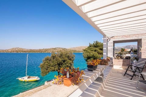 Villa Majestic - Unit 377872-13