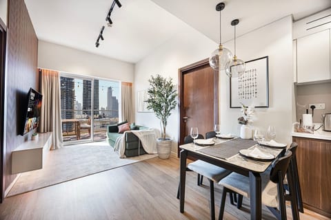 RentUp | Monthly 2BR | Business Bay