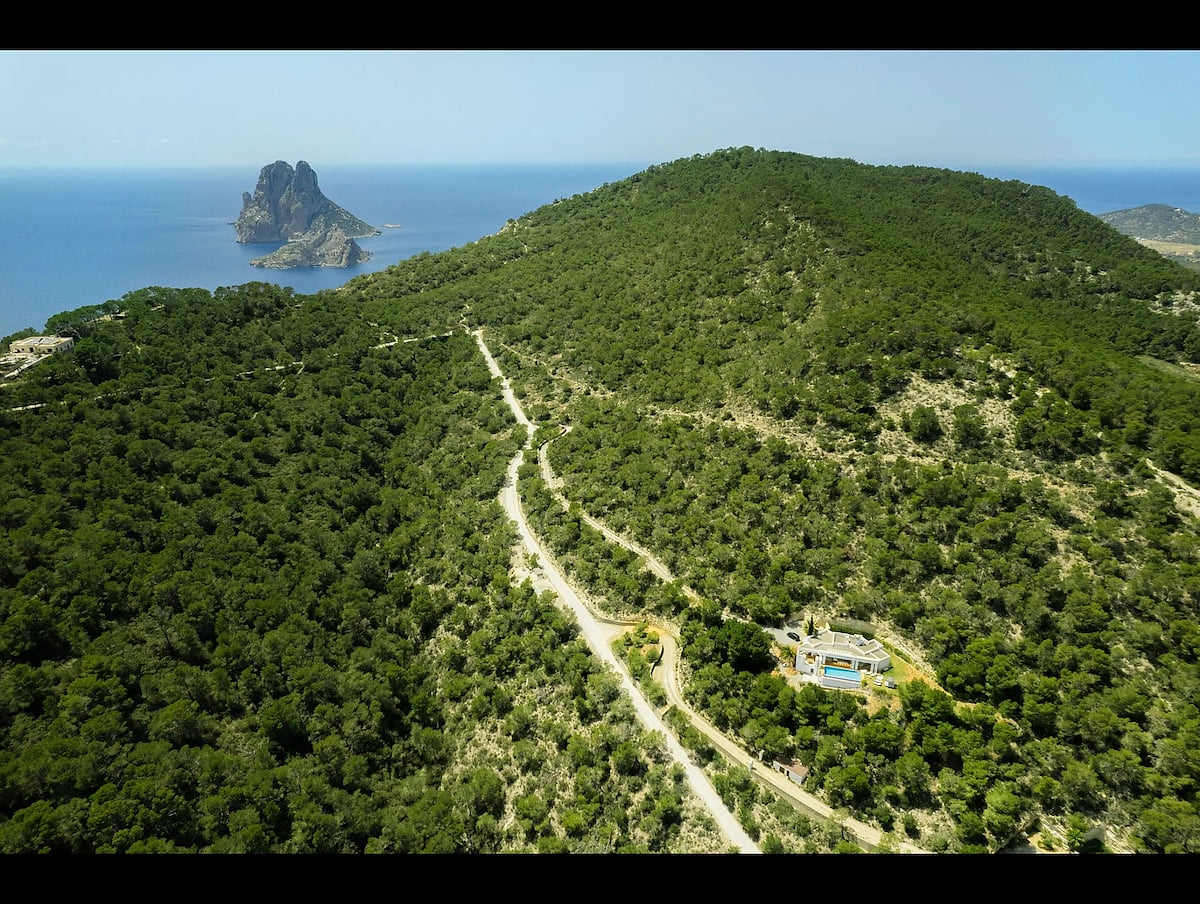 Wonderful views in contact with Nature image 5