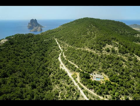 Wonderful views in contact with Nature image 5