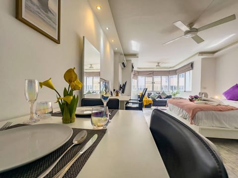 Cozy Nimman Condo | Walk Everywhere