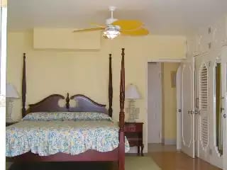 Negril Beach Villa