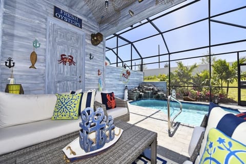 Charming 3Bd Pool TH Enclaves at Festival-350CD