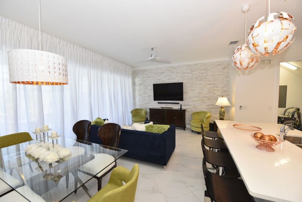 Charming 3Bd Pool TH Enclaves at Festival-350CD