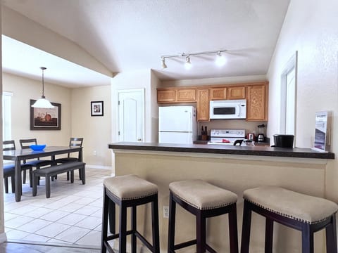 Lovely 3-Bedroom Pool Villa-1445SCD