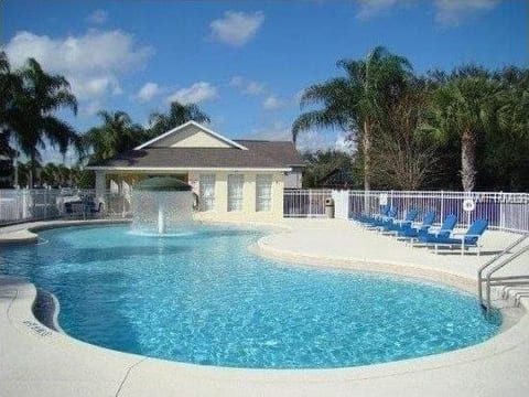 Lovely 4Bd Gm Spa Pool Hm Glenbrook-1616MSD