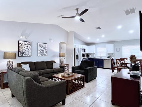 Terrific Value 4Bd Pool Gm Spa Hm Sandy Ridge-640B