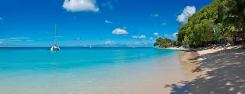 La Lune - Gibbes Beach - St. Peter