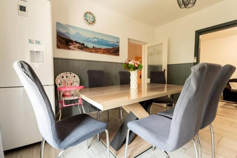 House Bistre with private pool - Unit 378702-13