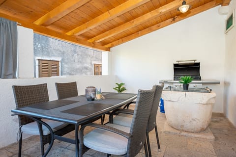 Apartment Stonehouse Near Sea - Unit 378865-13