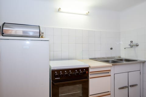 Apartment Stonehouse Near Sea - Unit 378865-13