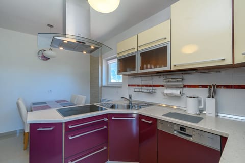 Apartment Mediterranean - Unit 378881-13