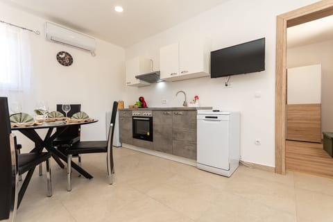House Mirakul near Krka with Private Pool - Unit 378879-13