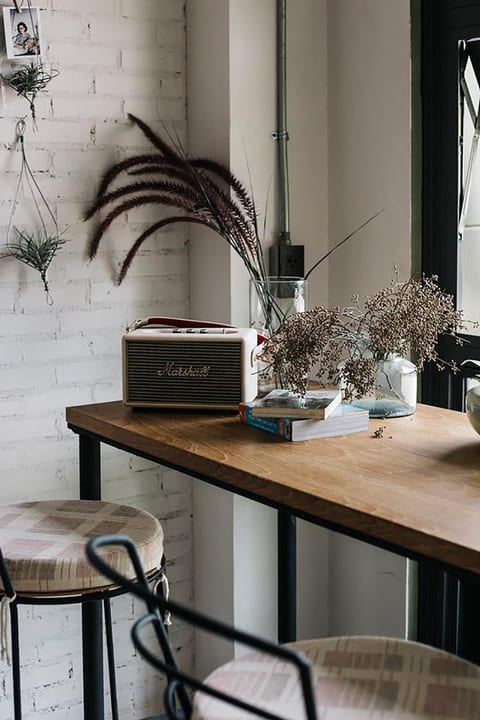 Co-working space lobby, open 24 hrs with free wifi