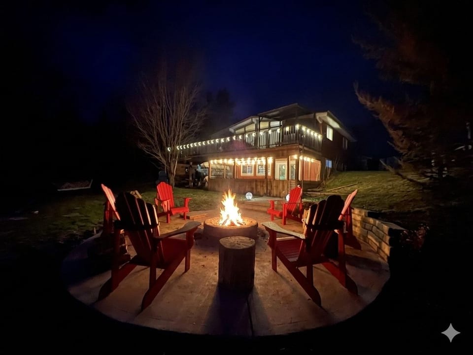 Charming Modern Cottage w/ Waterfront & Firepit image 1