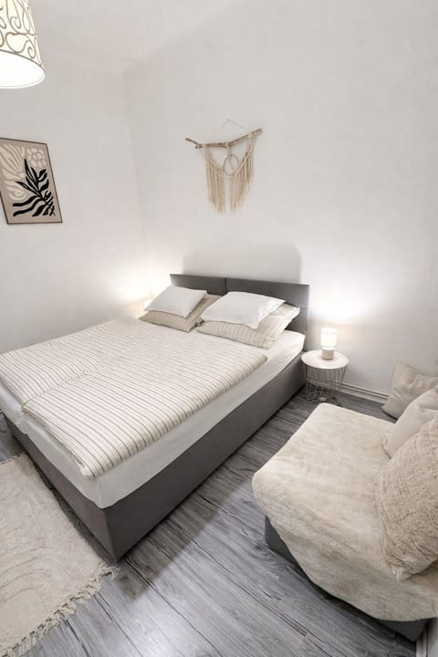 D&D Apartment • Near Wenceslas Sq