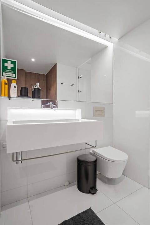 Santos Luxury Studio and Gym II