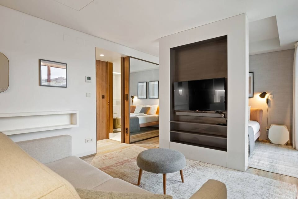 Santos Luxury Studio and Gym II - Lisbon